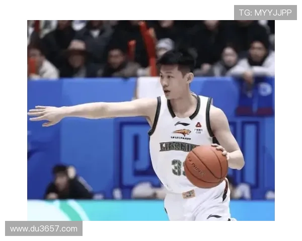 辽宁惨败广州四人及格八人低迷